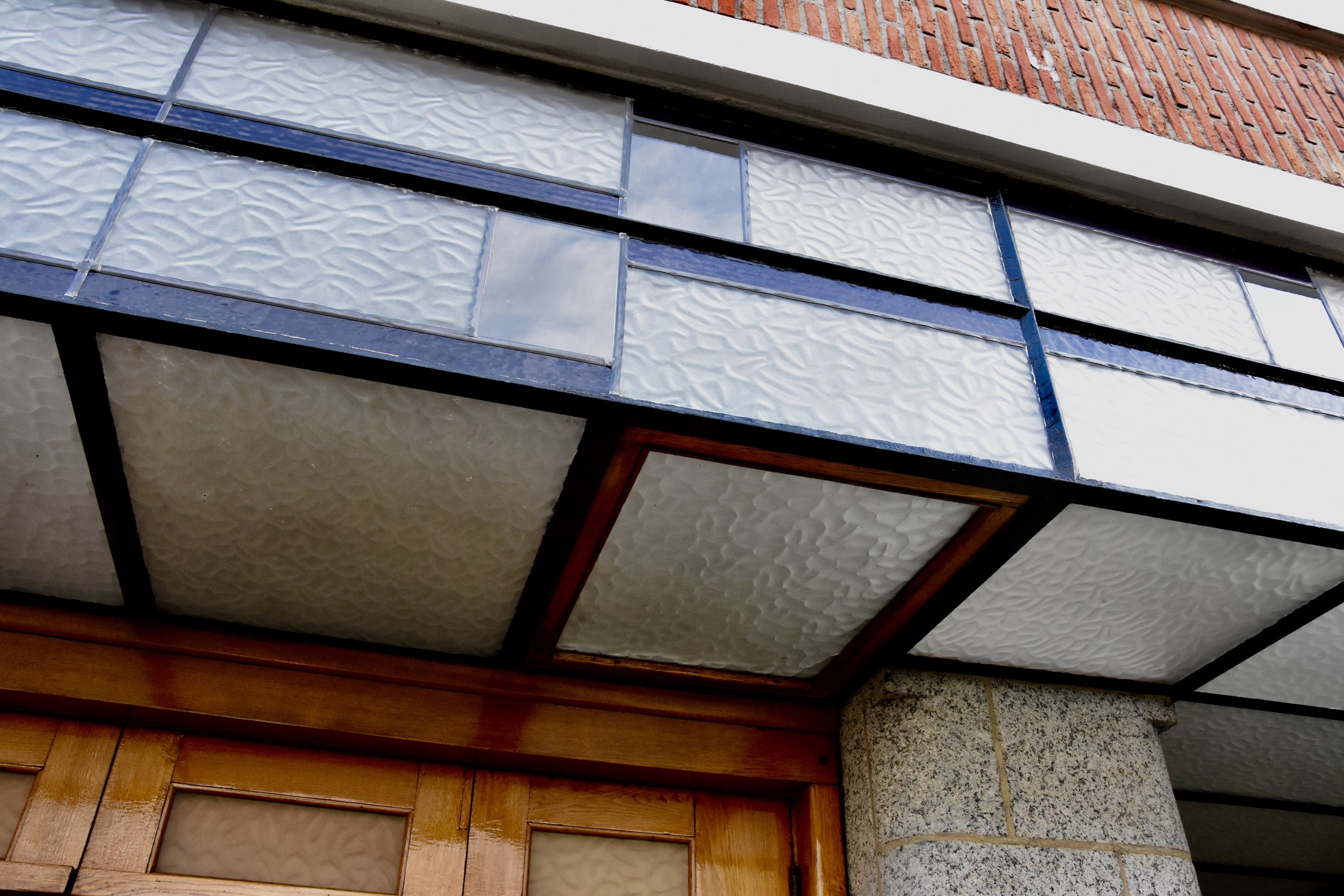 IXE26 Modernist house in Ixelles