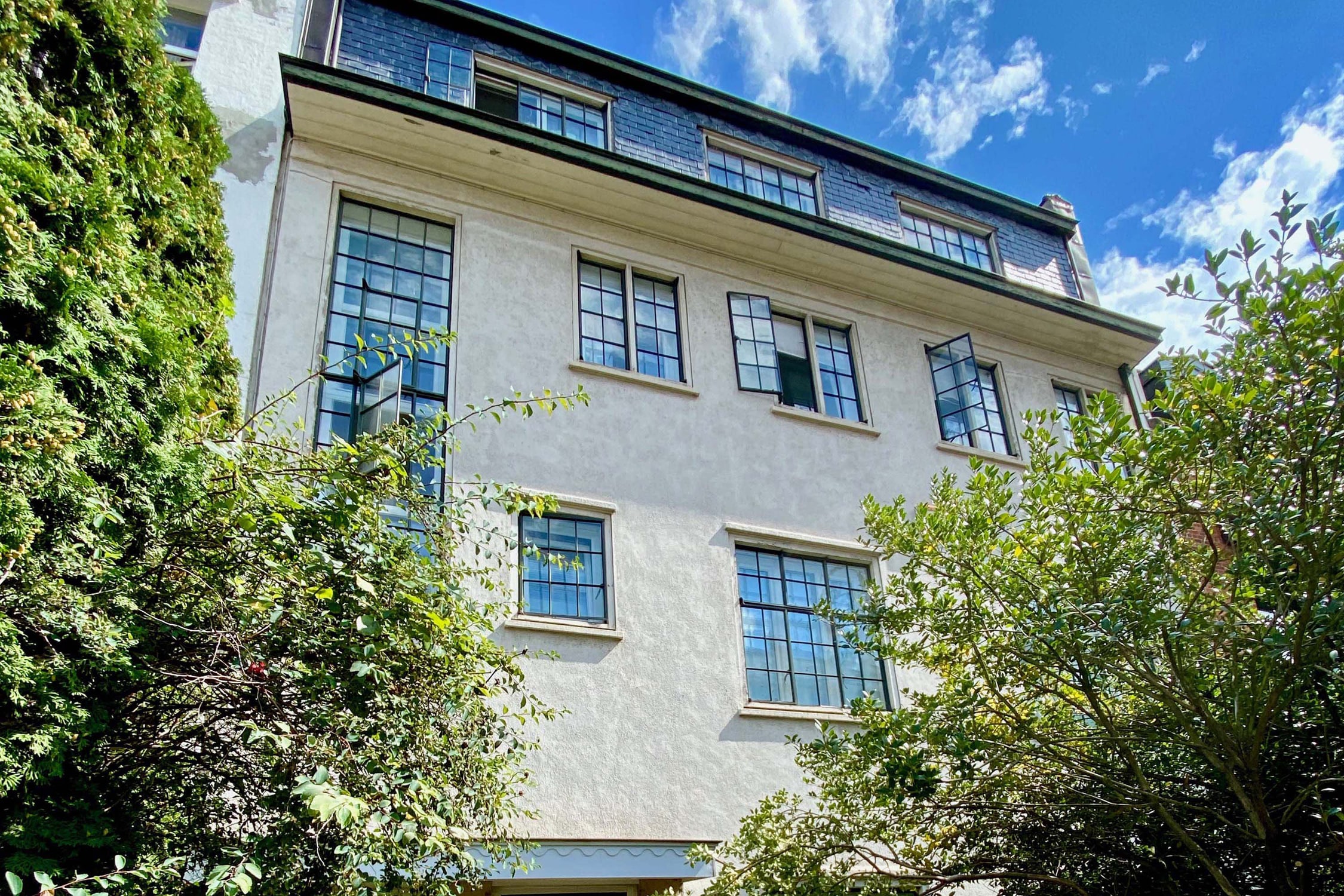 UCC33 Architect Jacques Obozinski’s private house