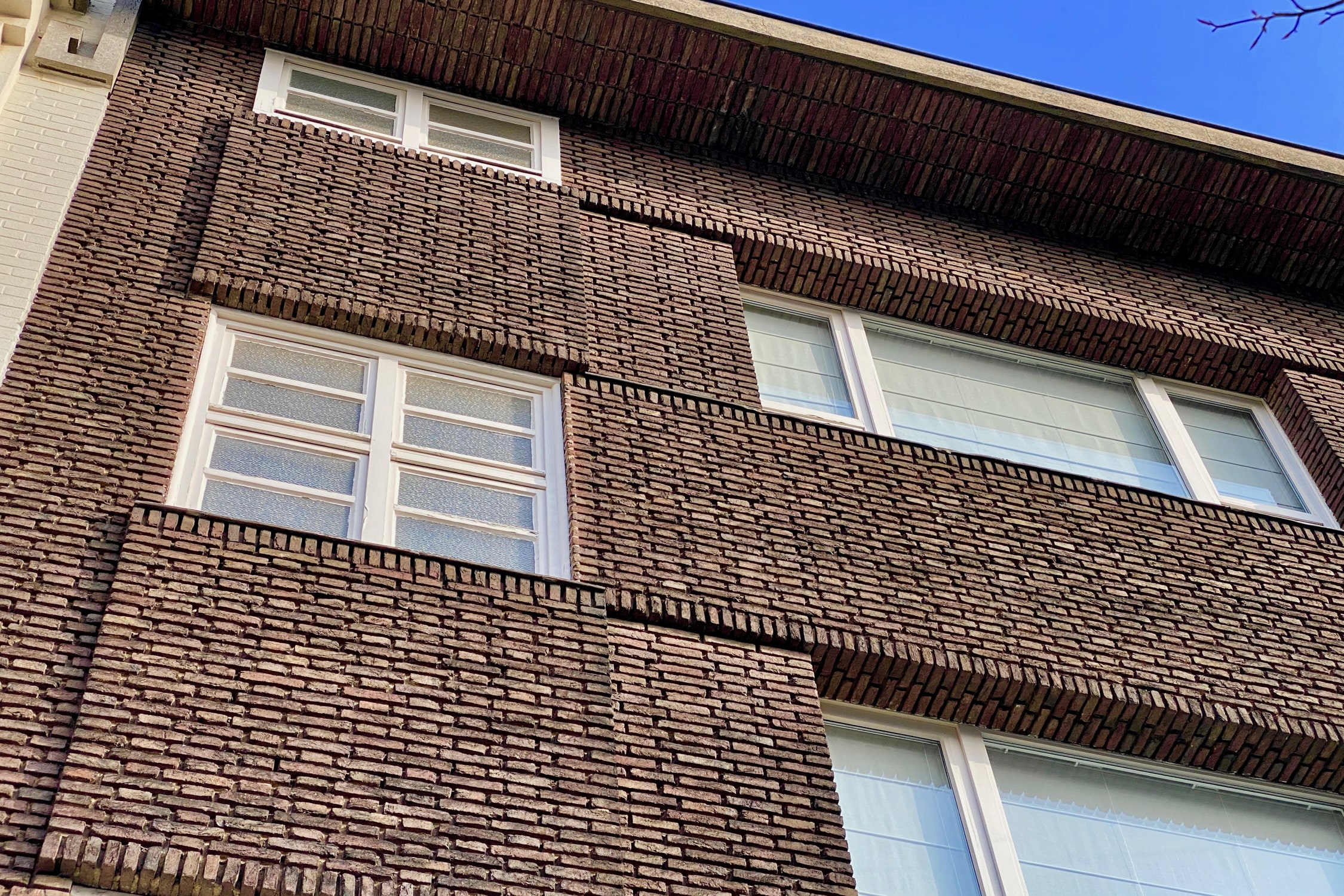 IXE42 Apartment building