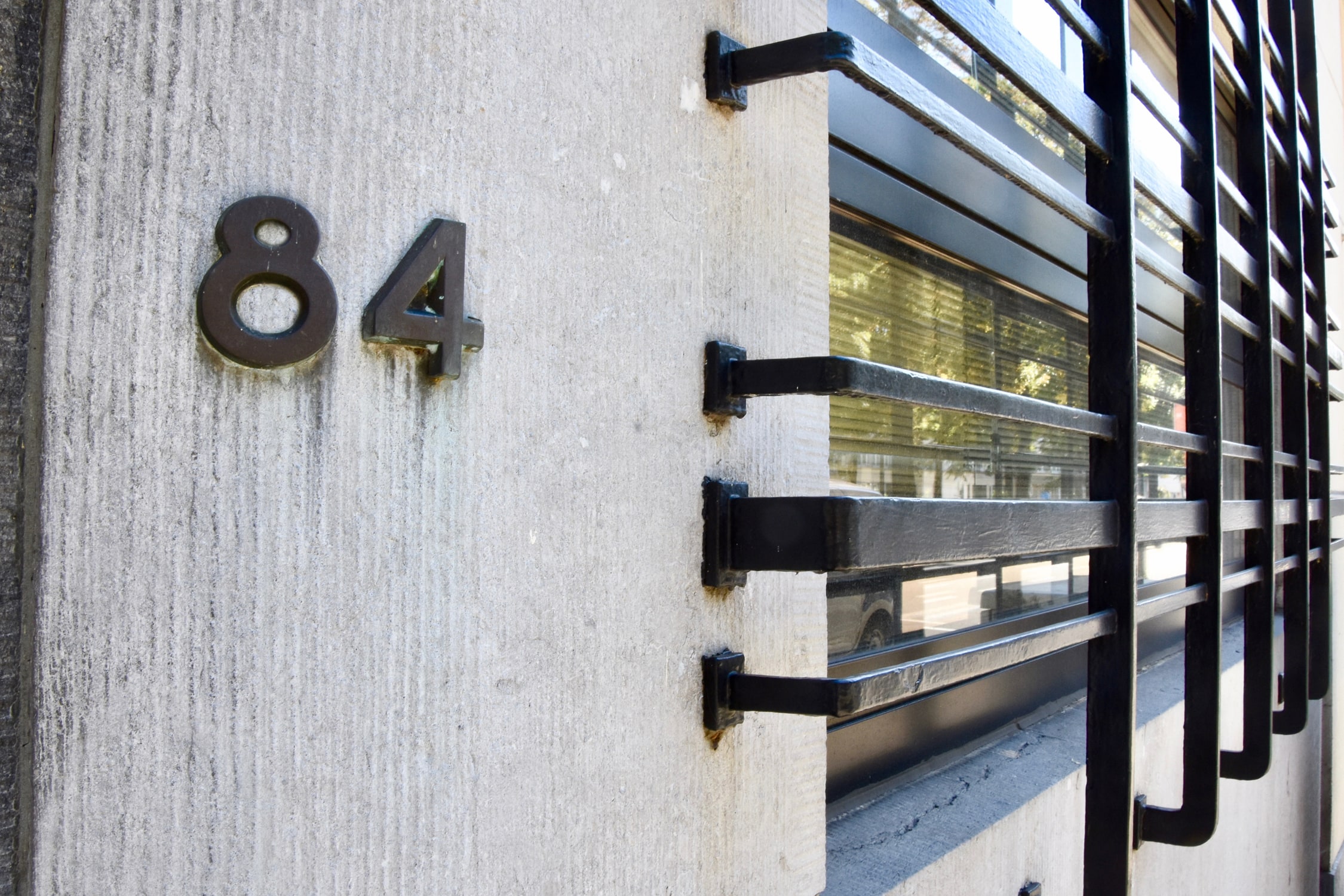 SCH17 Modernist building