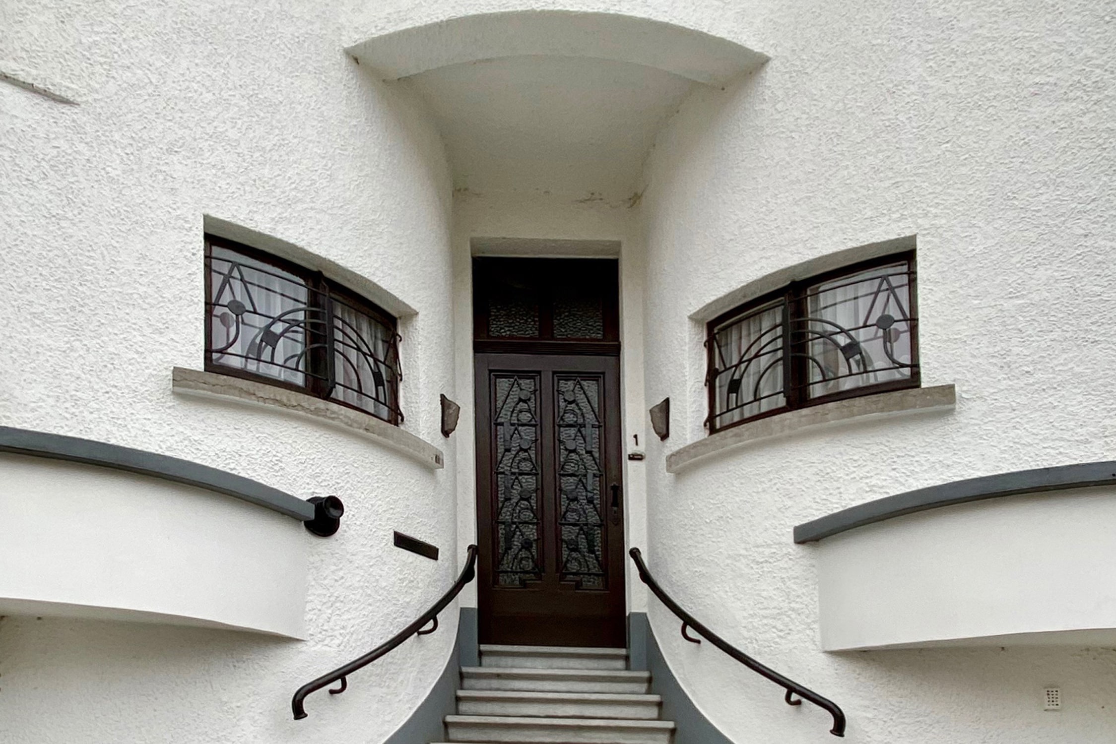 WSP16 Art Deco corner house