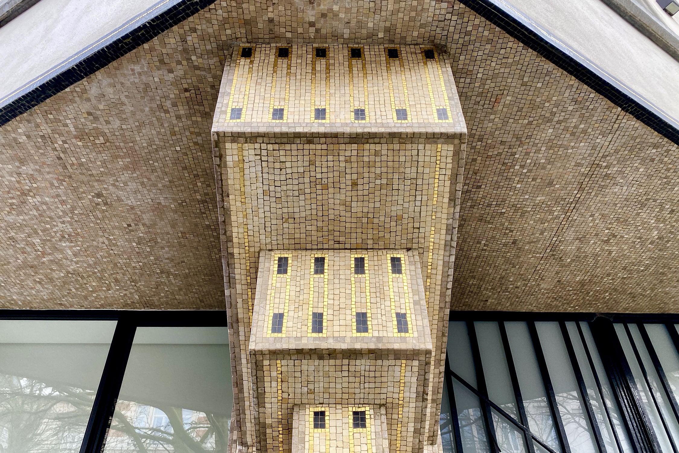 FOR03 Art Deco-Modernist House